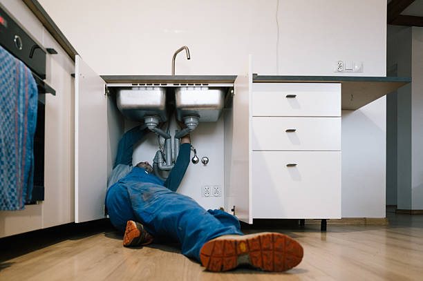 Professional Drain Cleaning technician working in Plymouth, MN